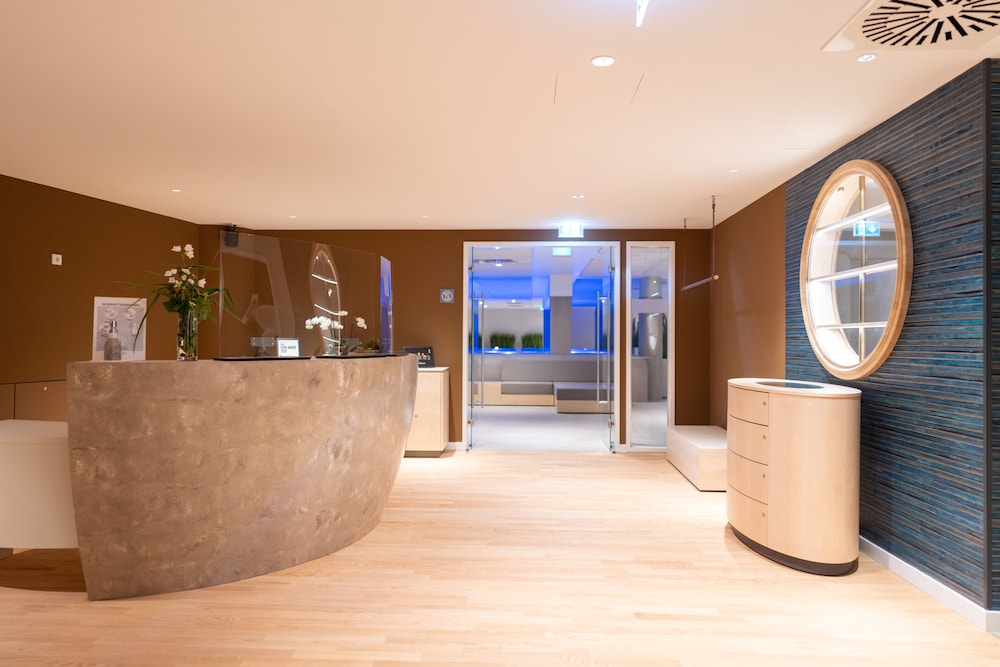 Spa reception