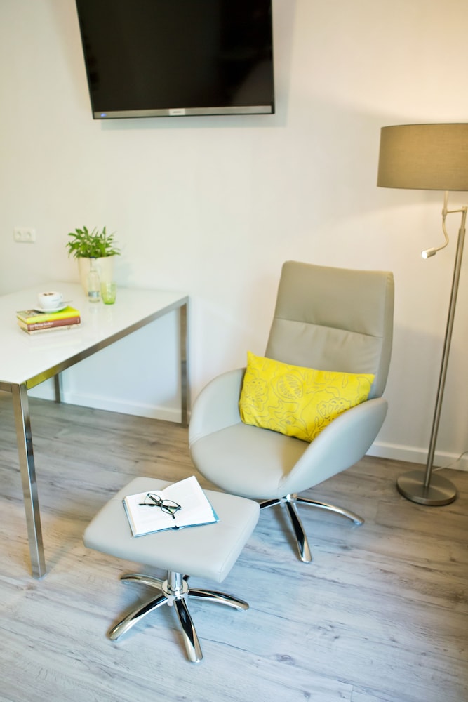 In-room business center