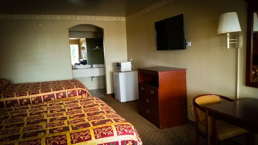 La Copa Inn Brownsville - photo 5