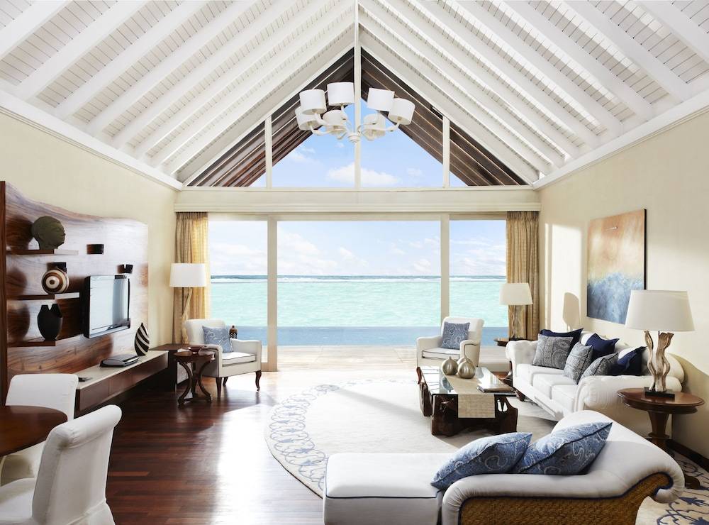 Beach/ocean view