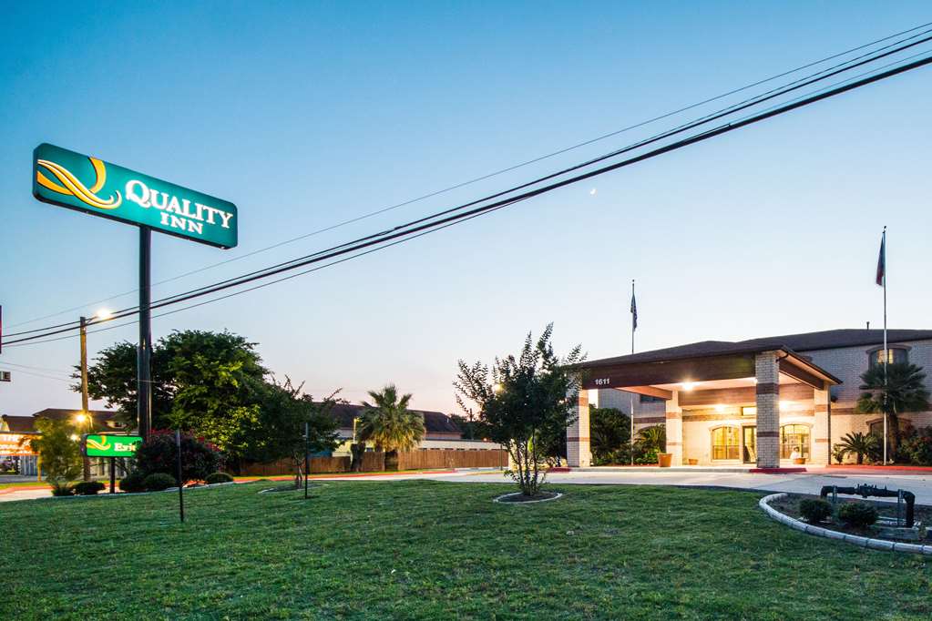 Quality Inn University near Downtown - photo 3