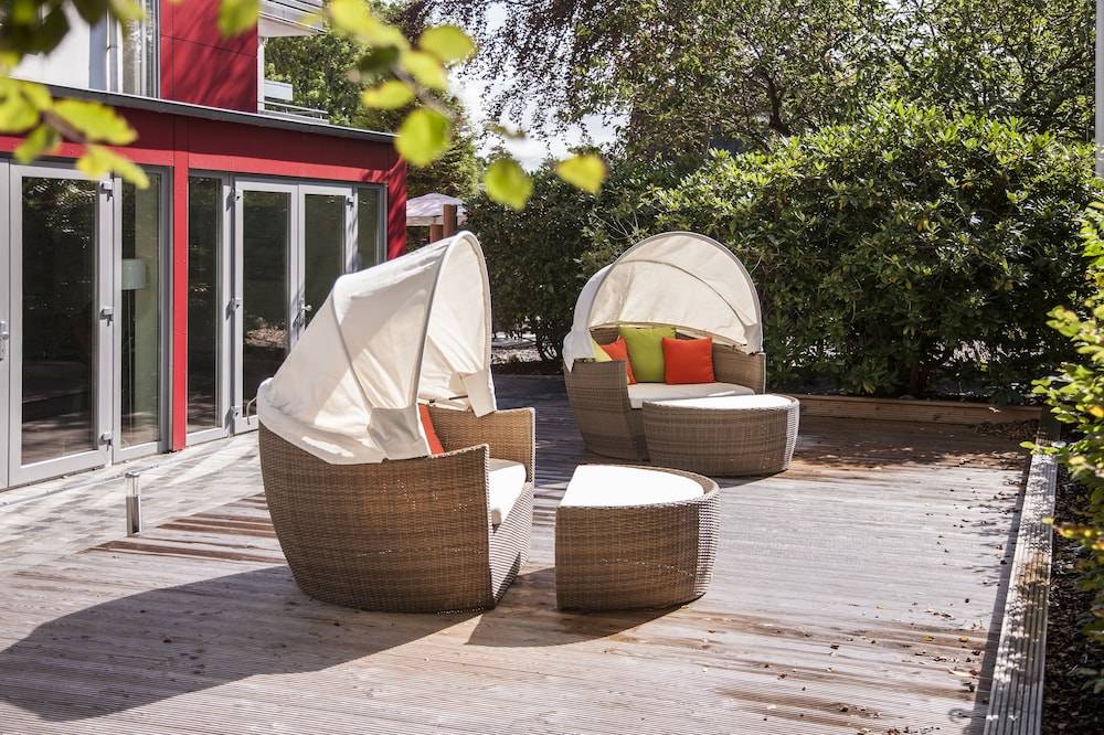 Sundeck