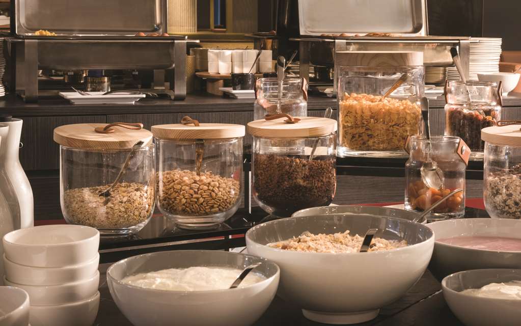 adina apartment hotel hamburg speicherstadt breakfast