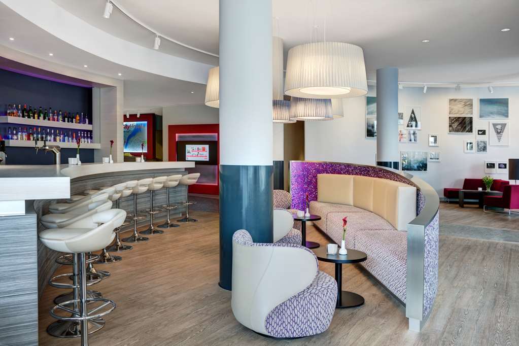IntercityHotel Kiel, Germany - KaiCityBar