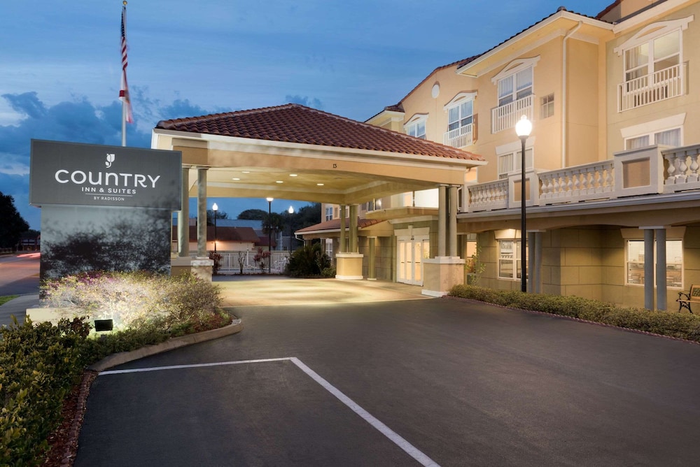 Country Inn & Suites by Radisson St. Augustine Downtown Historic District FL - photo 2
