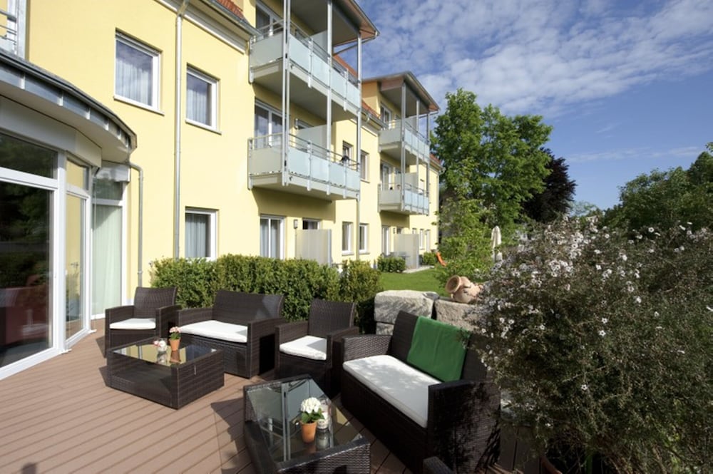Sundeck