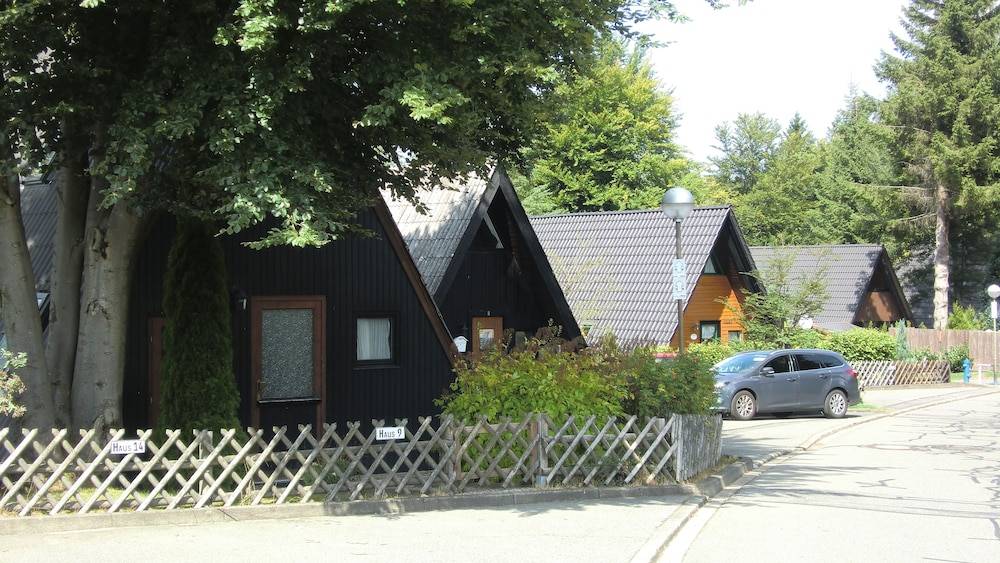 Primary image
