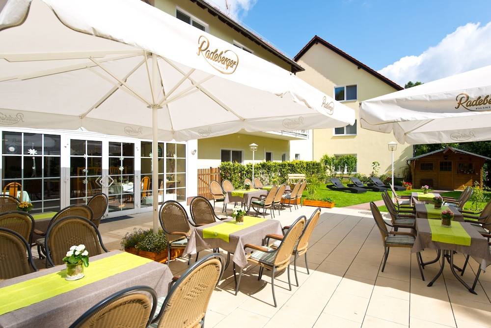 Sundeck