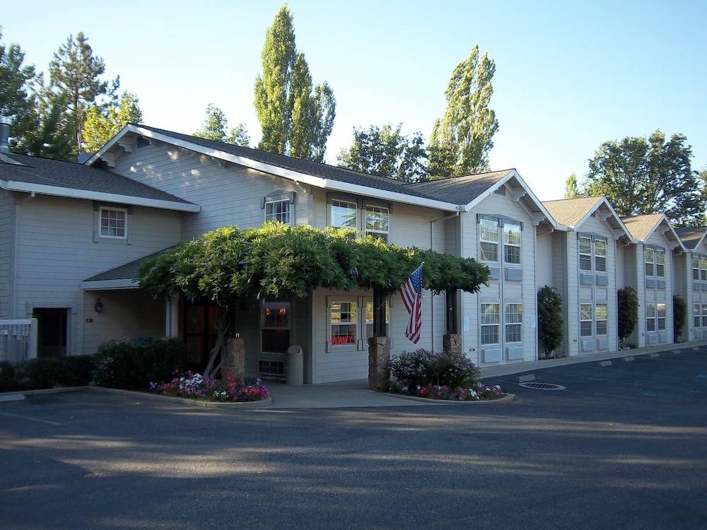 Murphys Inn Motel - photo 2