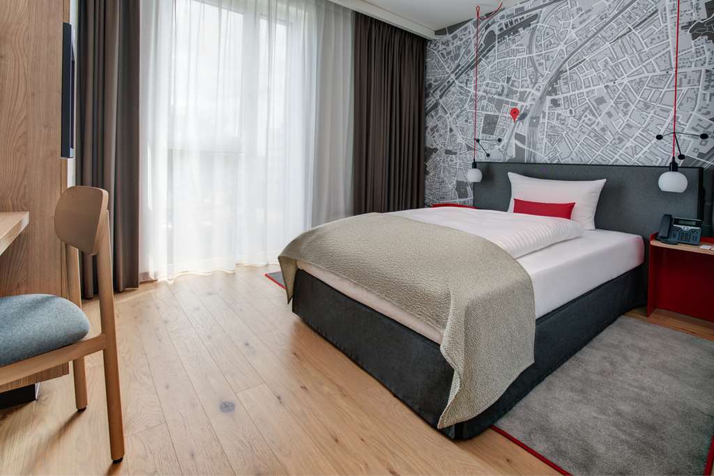 IntercityHotel Duisburg - Handicapped-accessible room