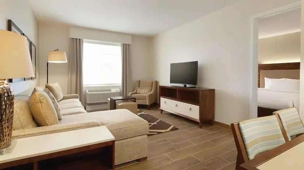 Homewood Suites by Hilton Columbus Easton OH - photo 4