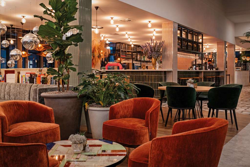 Bar/Lounge