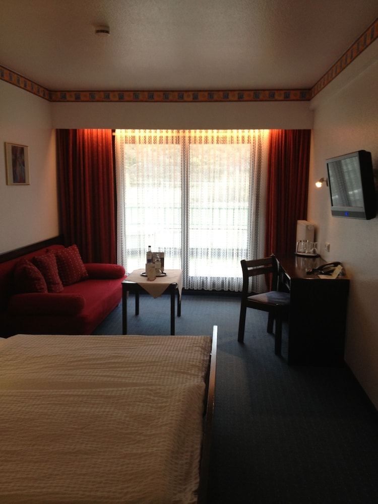 Room amenity