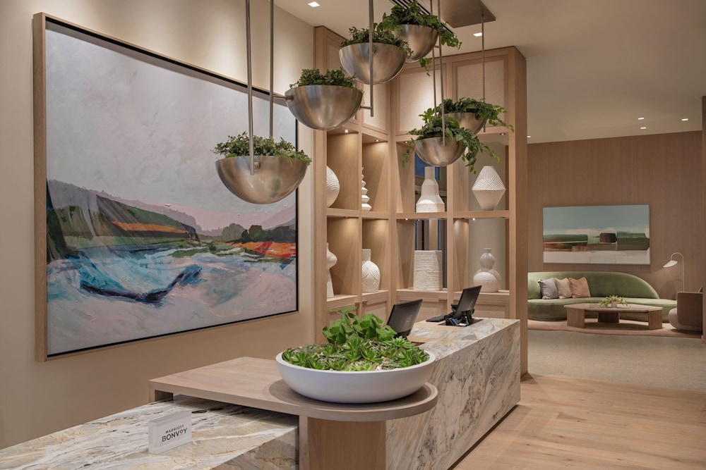 The Westin Sacramento Riverfront Hotel & Spa - photo 2