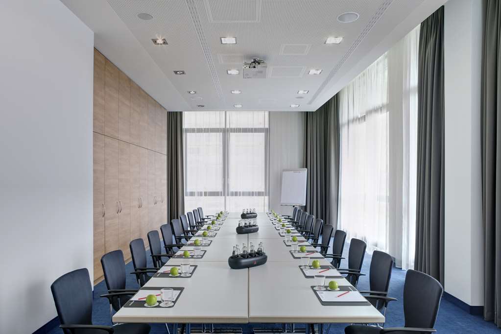 IntercityHotel Berlin Hauptbahnhof, Germany - Meeting room