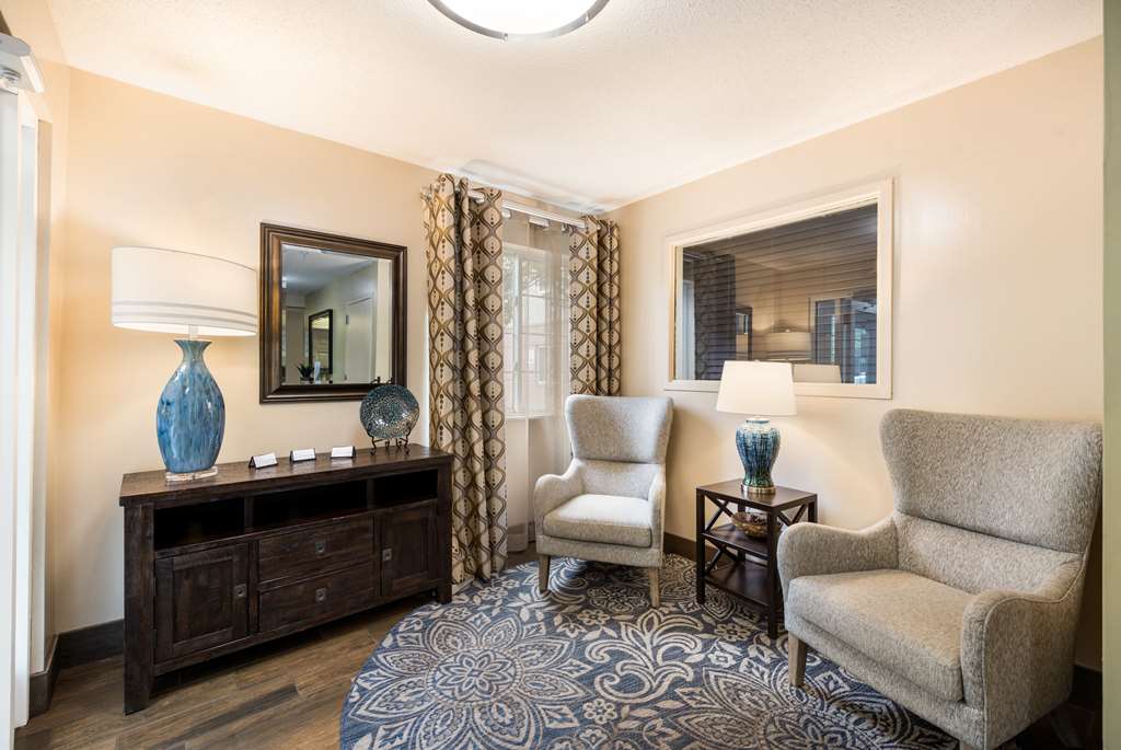 Sonesta Simply Suites Hampton - photo 4