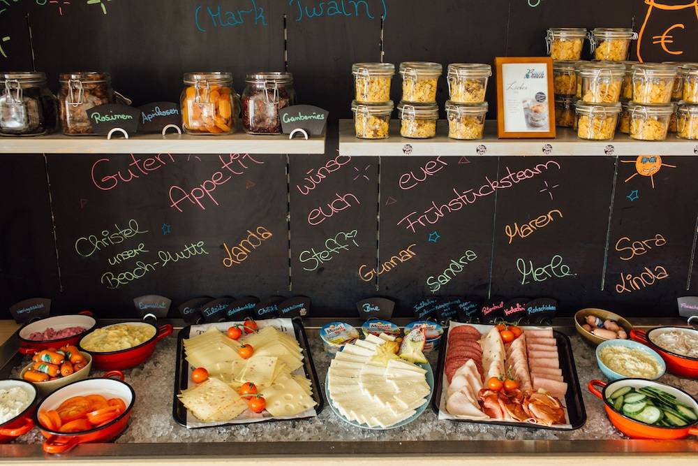 Breakfast buffet