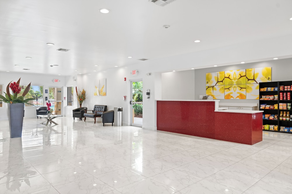 SUNSOL International Drive - photo 2