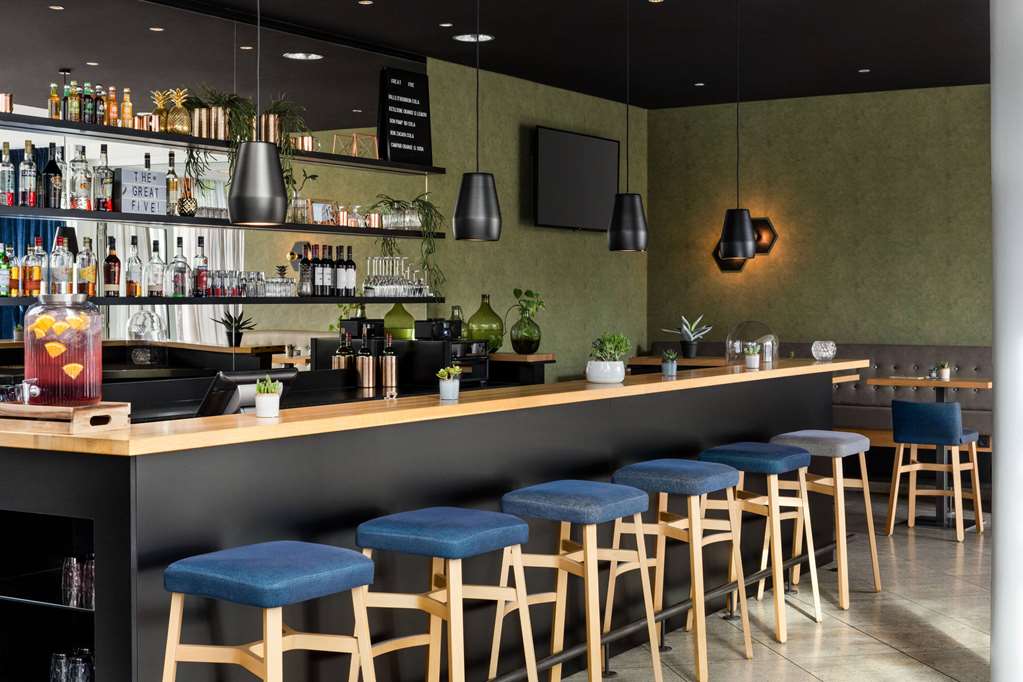 Bar/Lounge