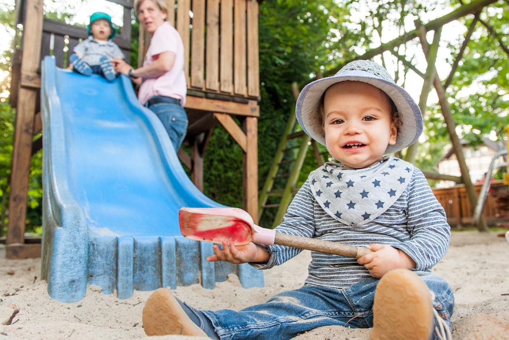 Children's play area - outdoor