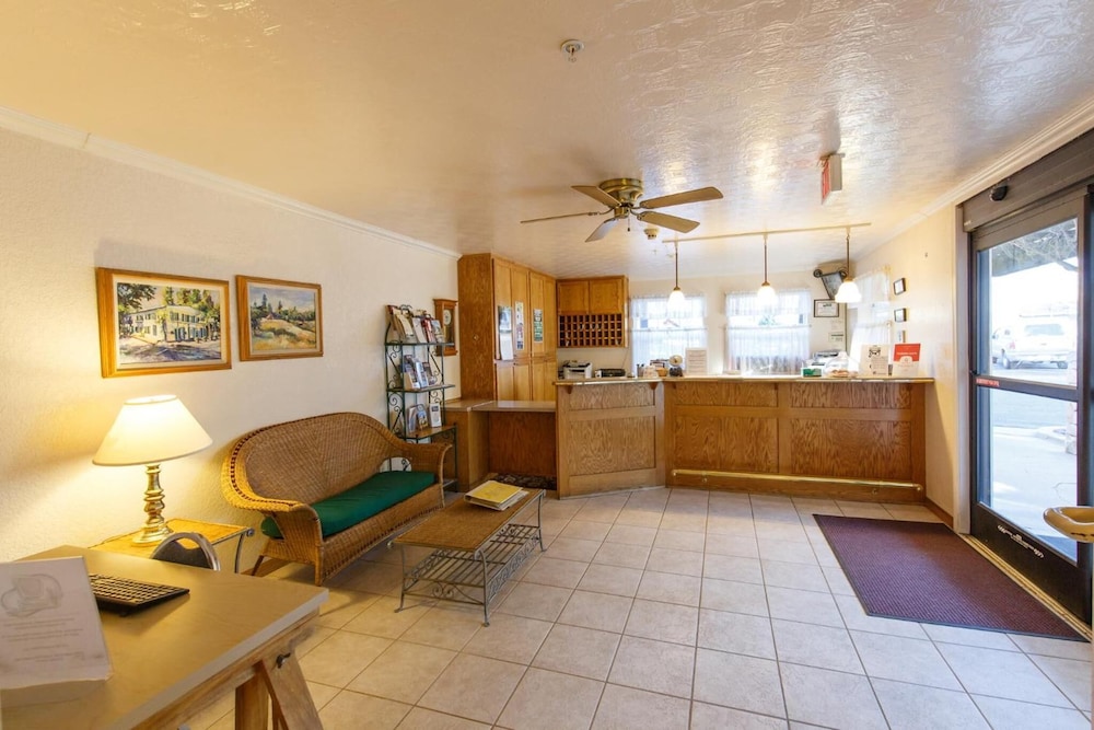 Murphys Inn Motel - photo 3