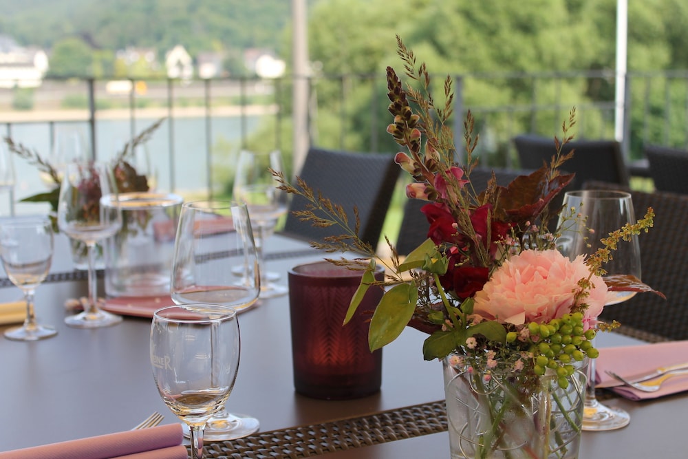 Sundeck
