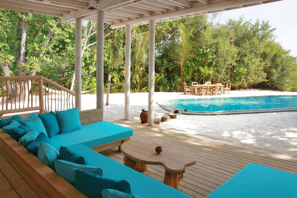 Private pool