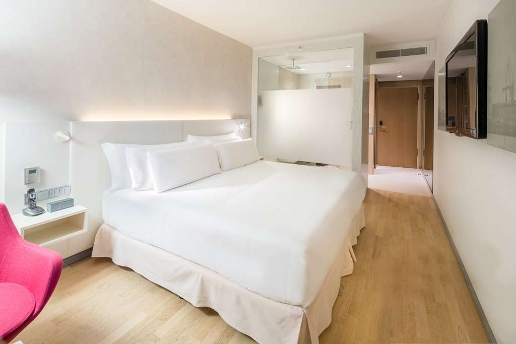 BHAMB ROOM
