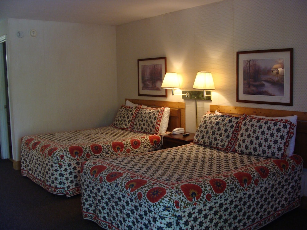 Chatuge Mountain Inn - photo 4