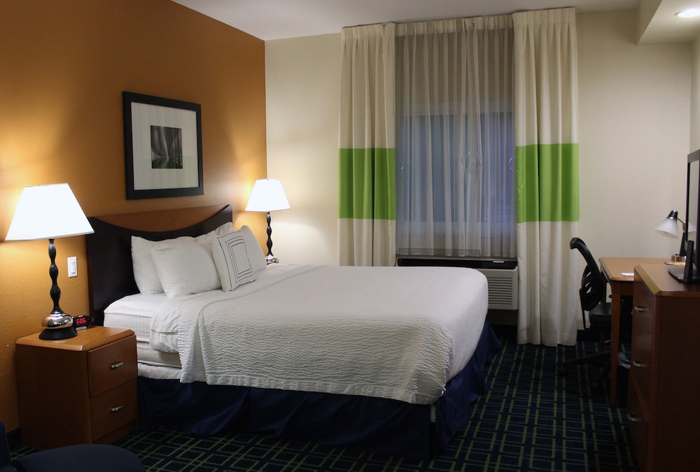 Fairfield Inn & Suites by Marriott San Francisco San Carlos - photo 5