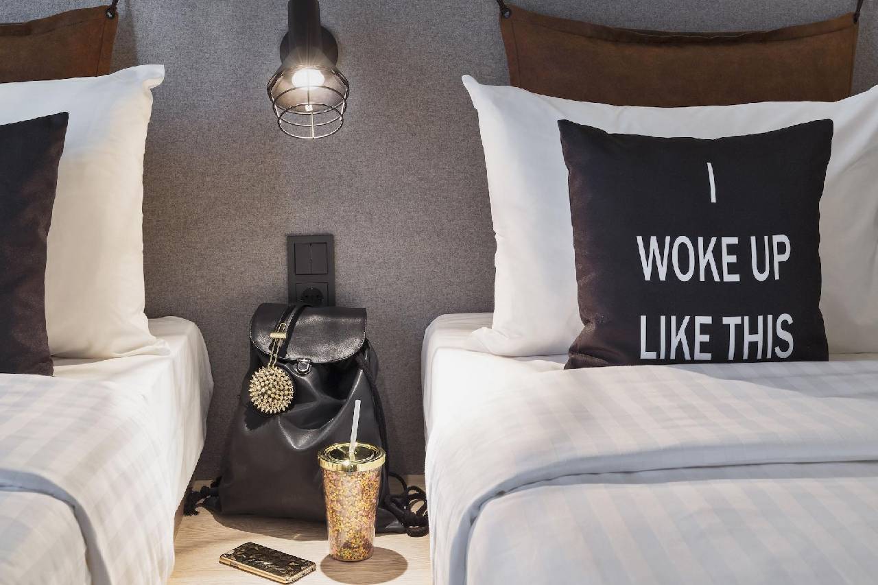 Guest room