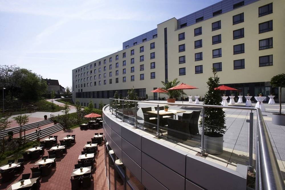 Sundeck
