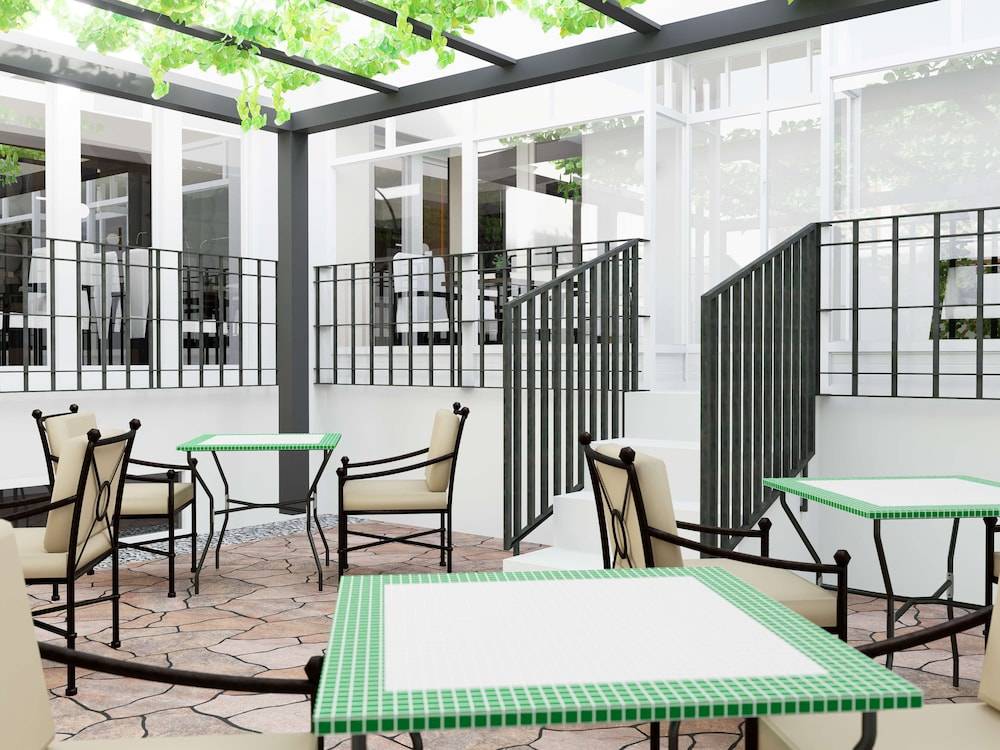 Courtyard view