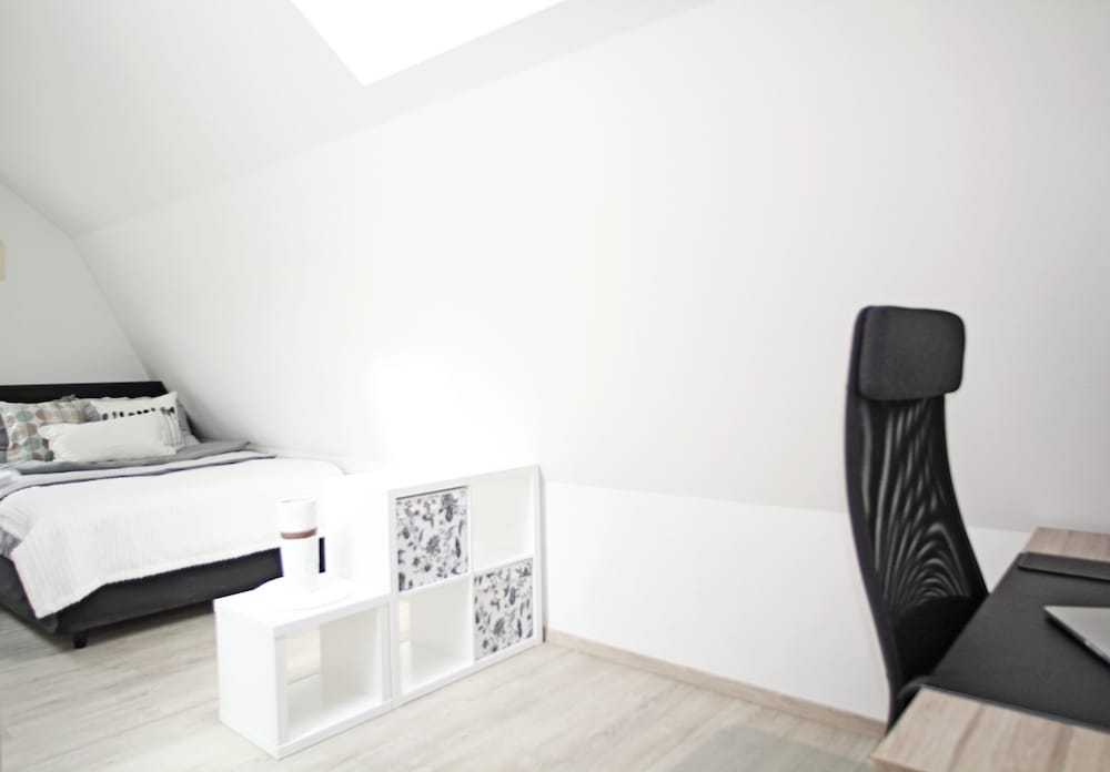 Children's theme room