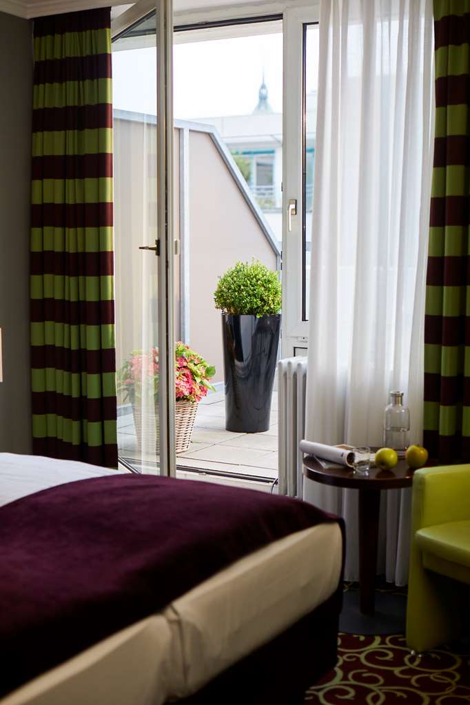 Guestroom Deluxe Room
