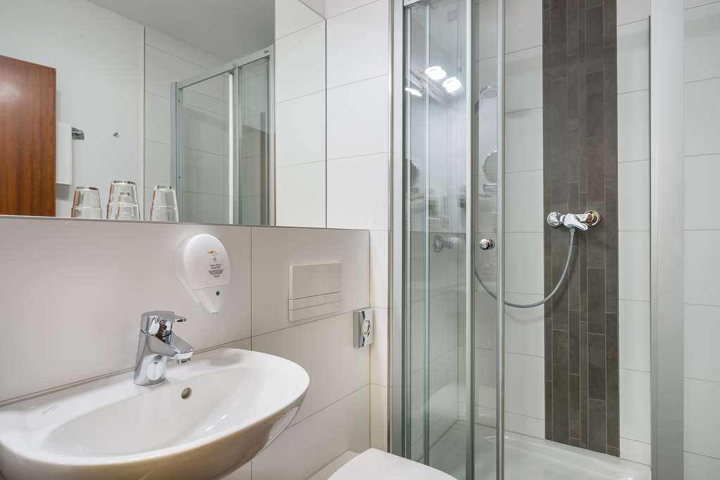 Bathroom TOP acora Hotel Bonn
