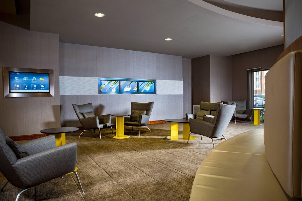 Springhill Suites by Marriott Hampton Coliseum - photo 4