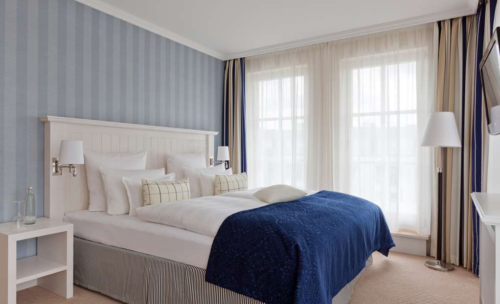 Steigenberger Grandhotel and Spa, Heringsdorf/Usedom, Germany - Penthouse Palais, bedroom