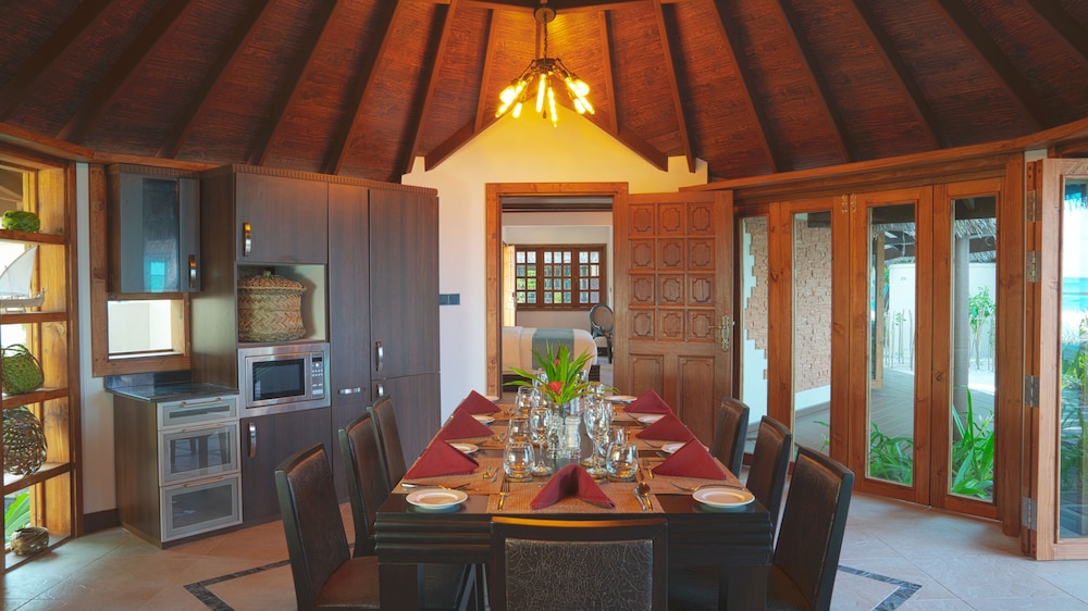 In-room dining