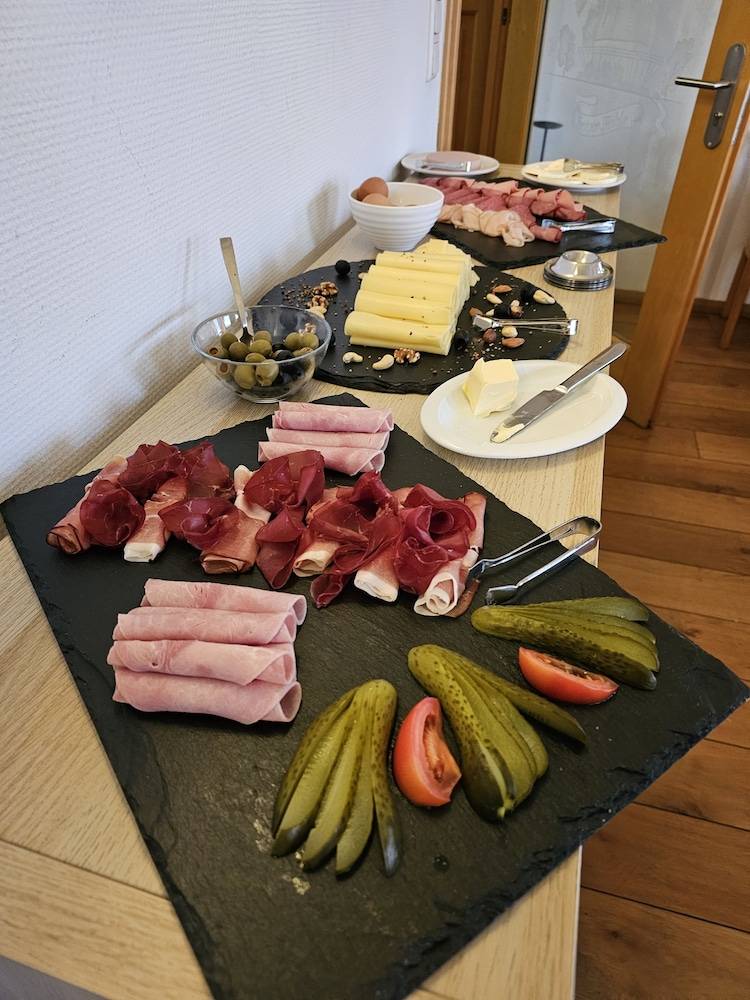 Breakfast buffet