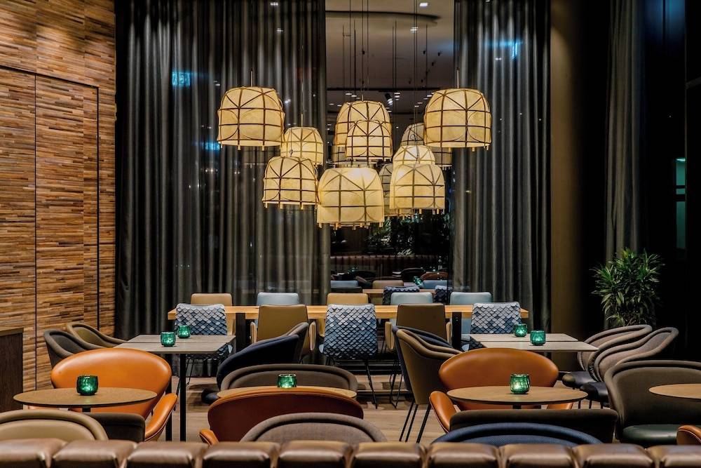 Motel One Bonn Hauptbahnhof