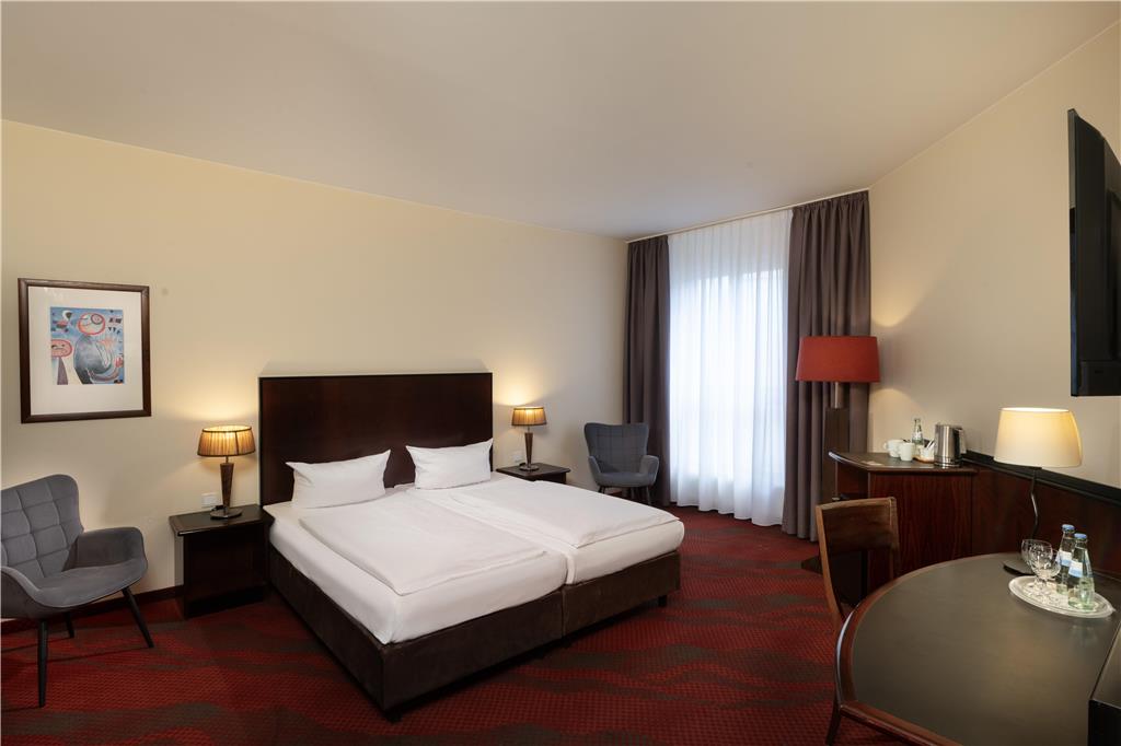 handicap room hotel cottbus large