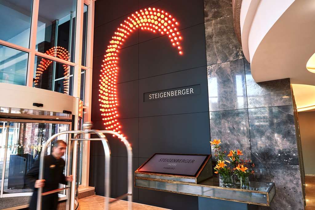 Steigenberger Hotel Hamburg - Lobby
