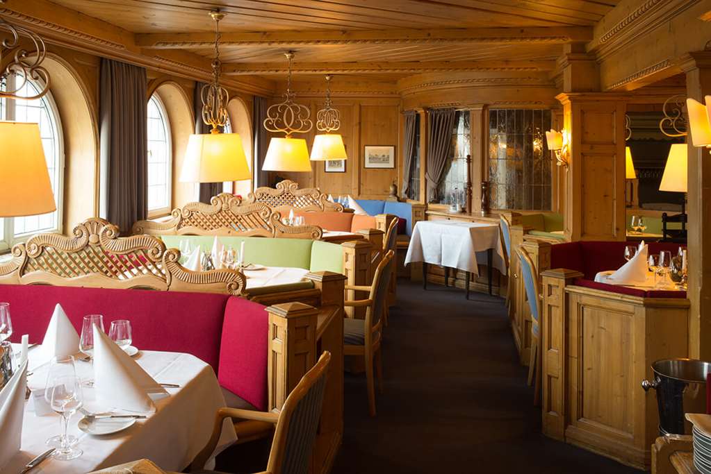 Hotel Restaurant