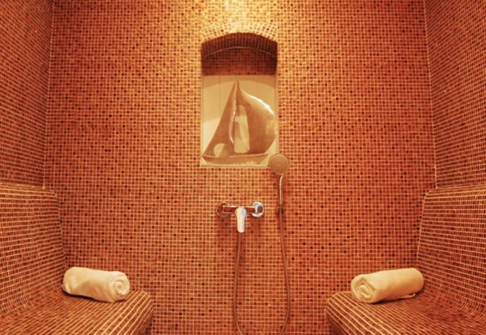 Steam room