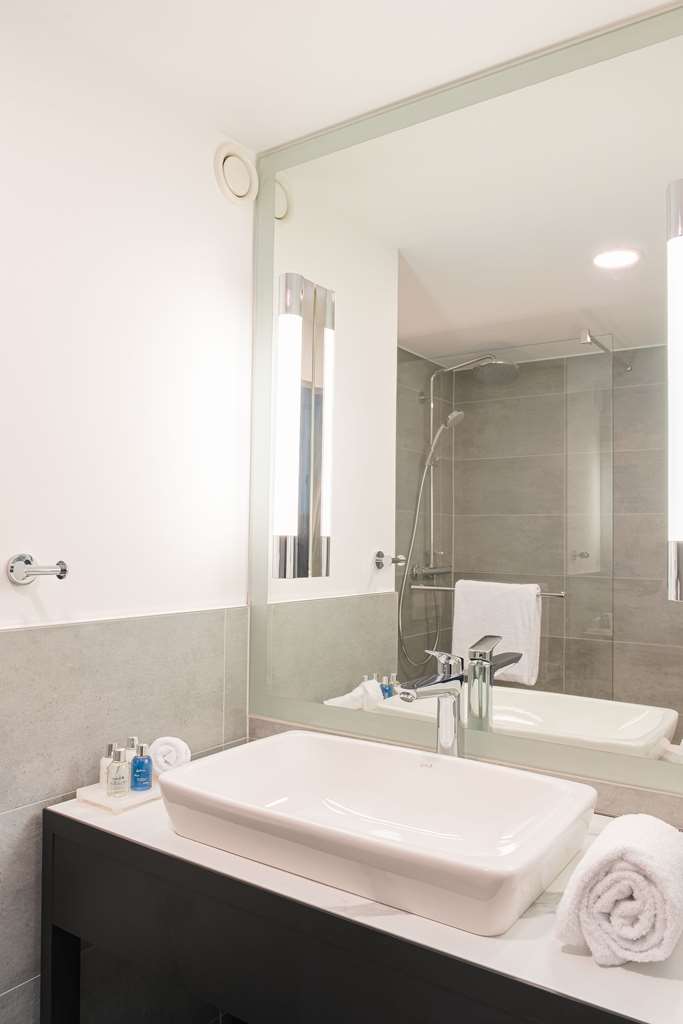 Guest bathroom