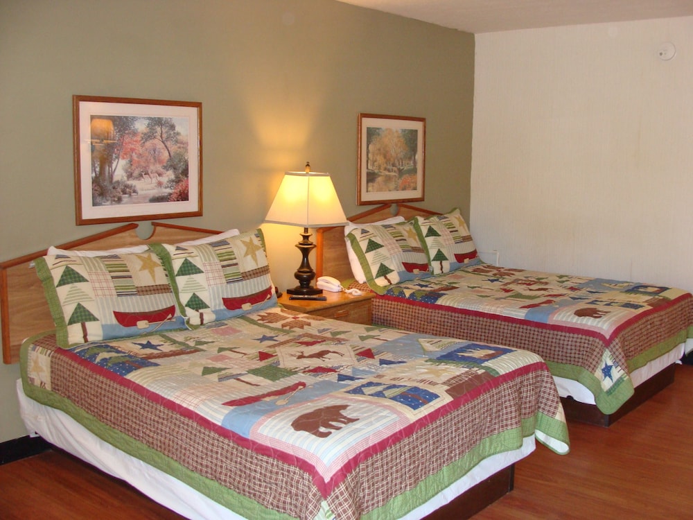 Chatuge Mountain Inn - photo 2
