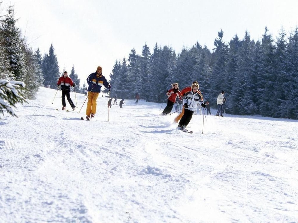 Snow and ski sports