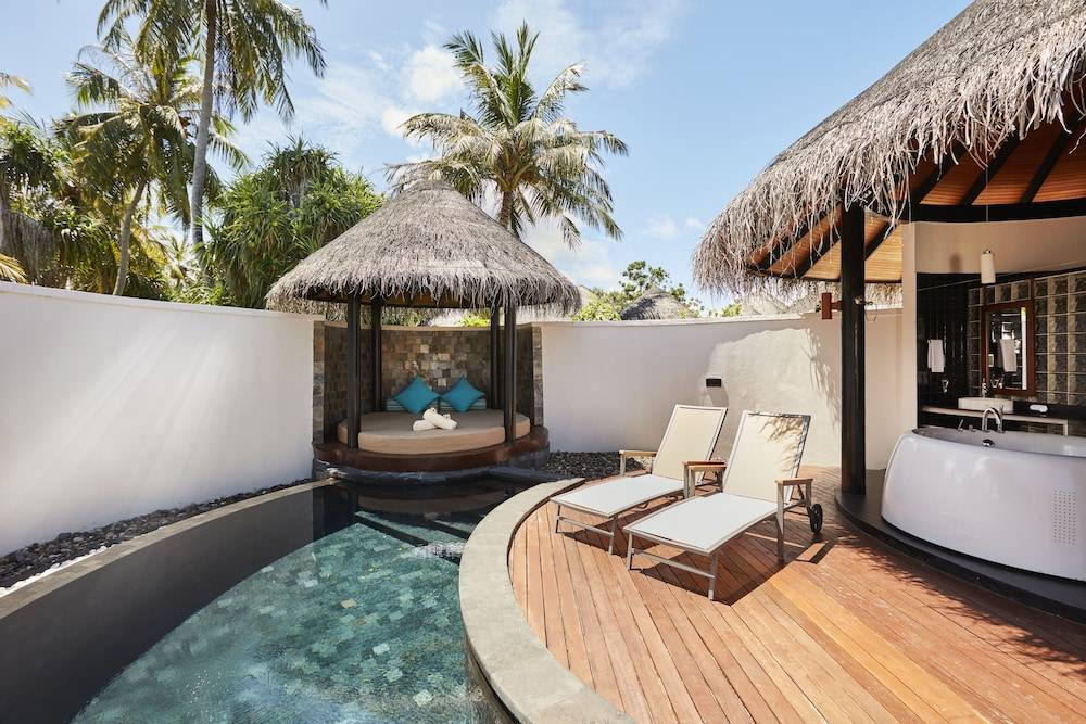 Private pool
