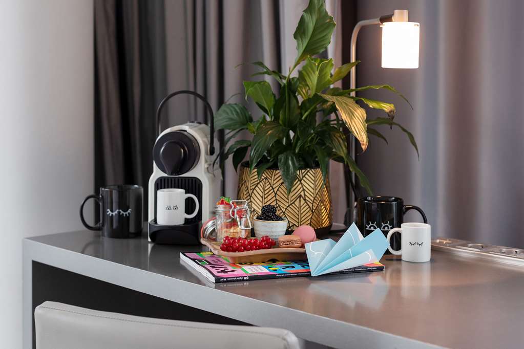 Guest room